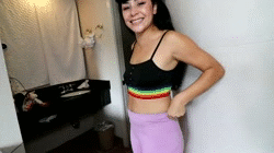 sushi xhyvette peeing wetting jeans panty pee