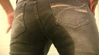 jeans pissing 