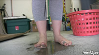 pee jeans pissing video