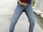 tight jeans wetting